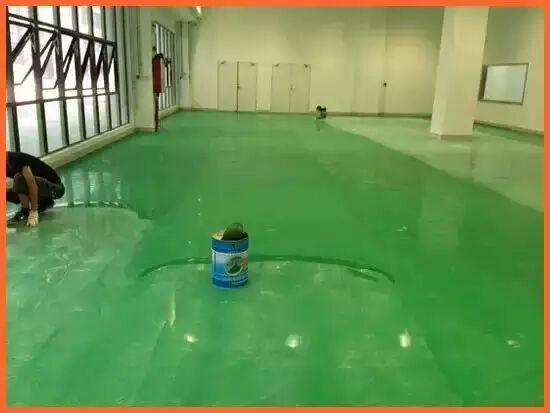 站前选择适合室外地坪漆翻新的材料 